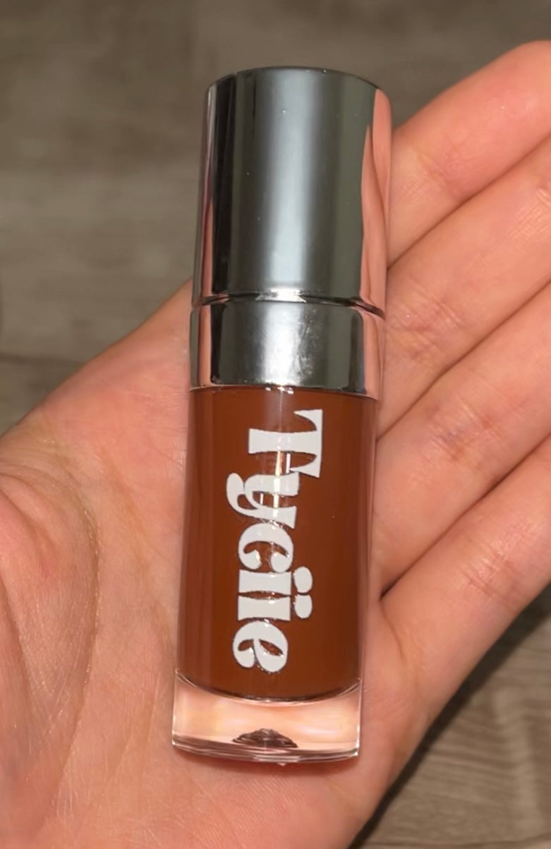 Doughnut High Shine Lip Gloss 8ml