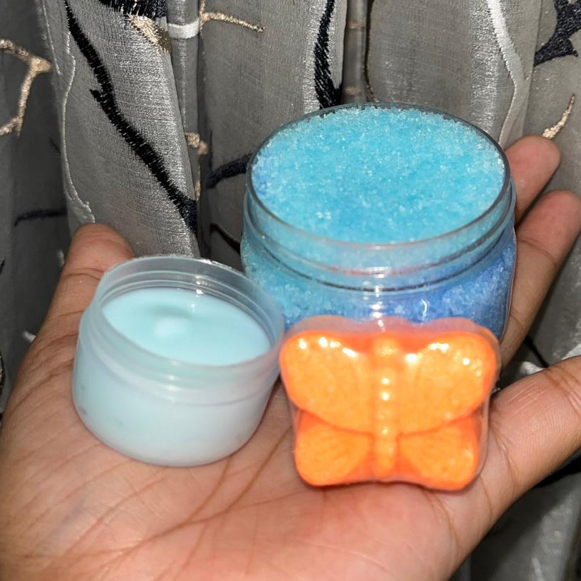 Foot Scrub Combo ( Pedicure Bomb Will be Random colour / Flavor )