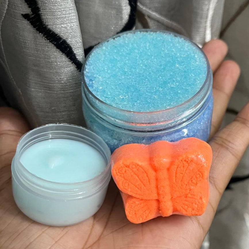 Foot Scrub Combo ( Pedicure Bomb Will be Random colour / Flavor )