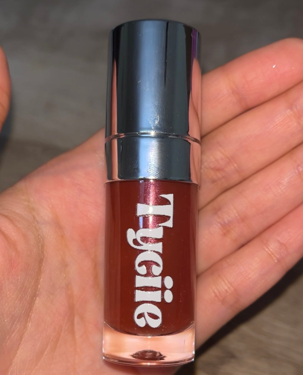 CHERRY COLA Hydrating Lip Oil 8ml ✨