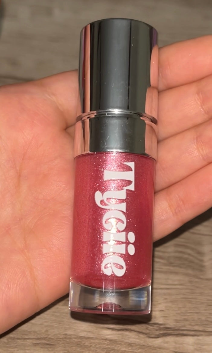 CINDY Pink Glitter Hydrating Lip Gloss 8ml ✨
