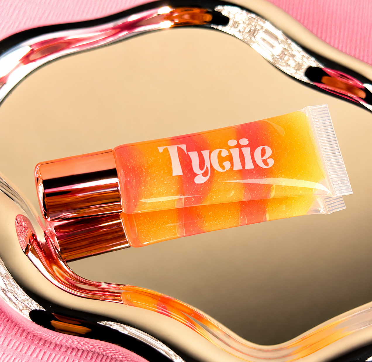 Peach 🍑  + Strawberry 🍓 Hydrating Lip Mask Size 10ml ✨