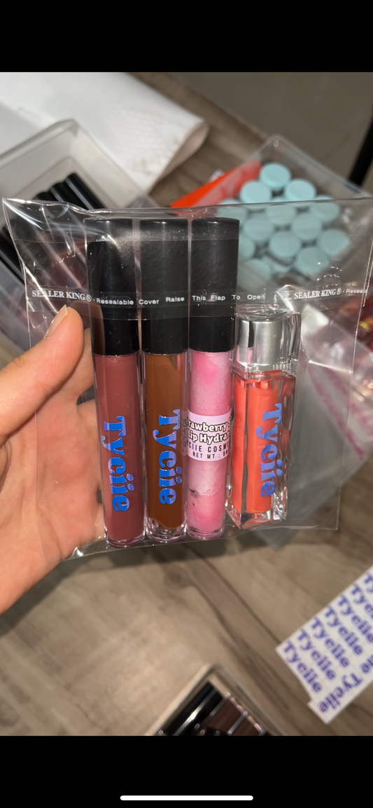 Combo - feline , melanin , strawberry lip hydrator, ph gloss