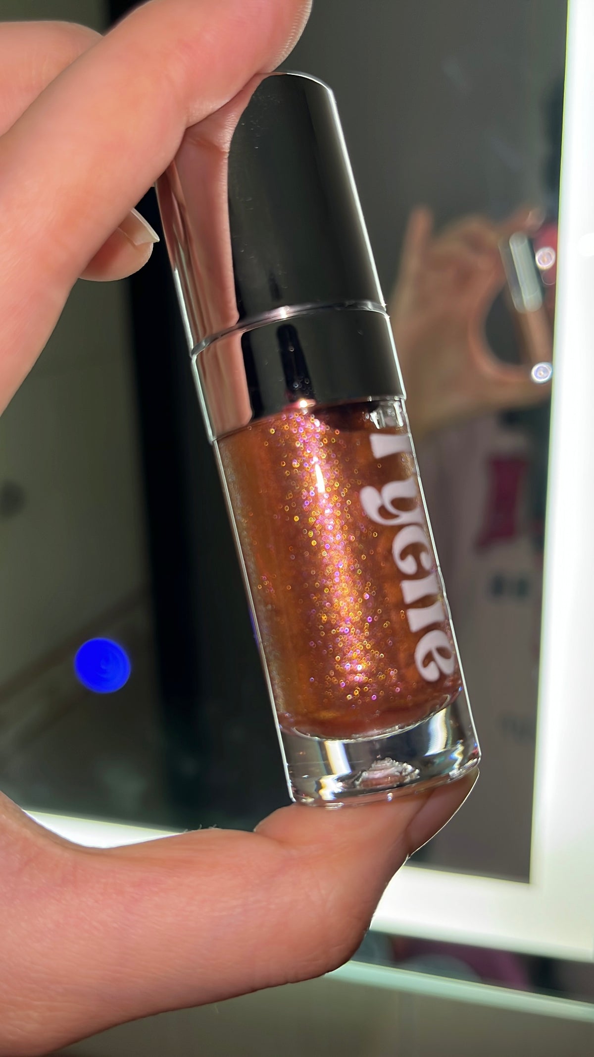 Cosmic Hydrating Lip Gloss 8ml ✨