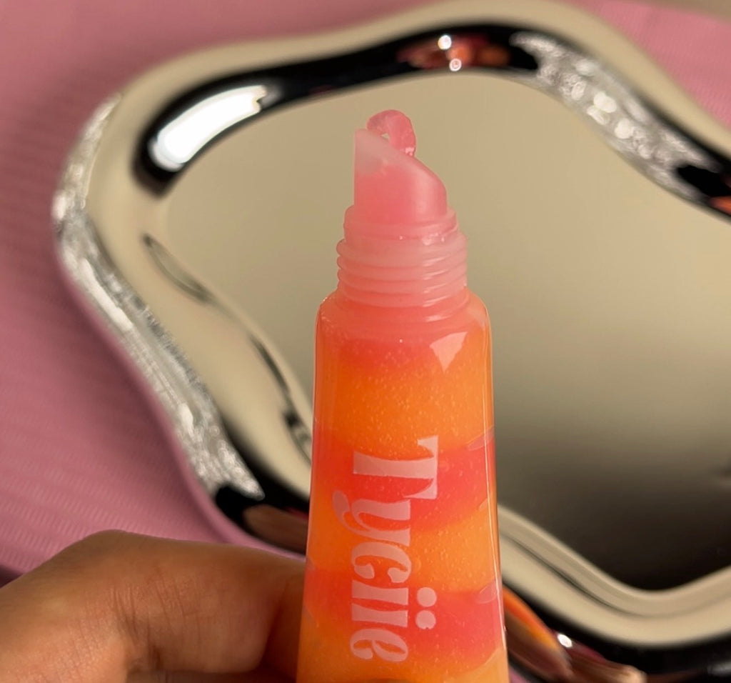 Peach 🍑  + Strawberry 🍓 Hydrating Lip Mask Size 10ml ✨
