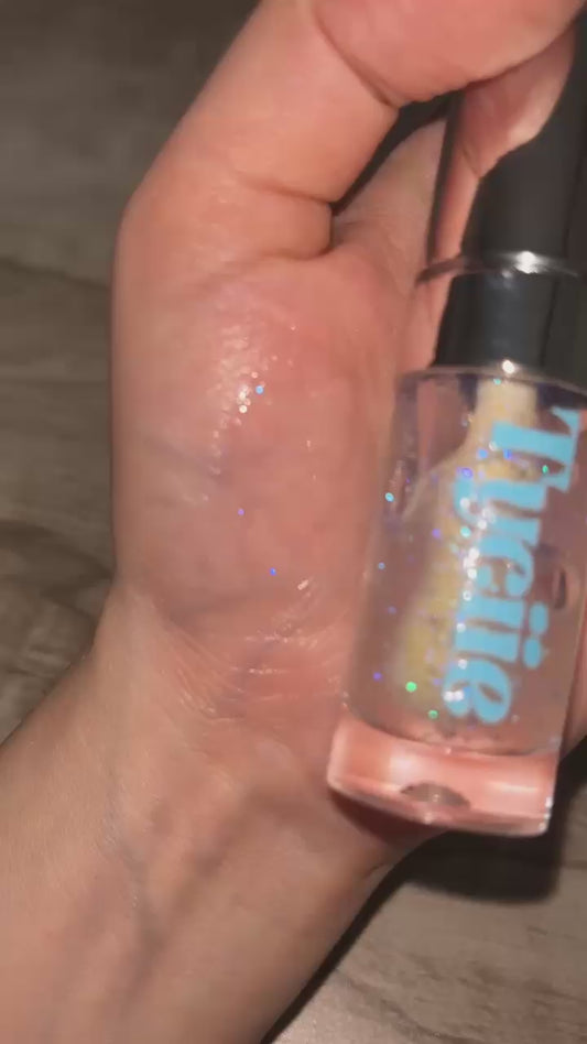 ICY Hydrating Lip Gloss 8ml