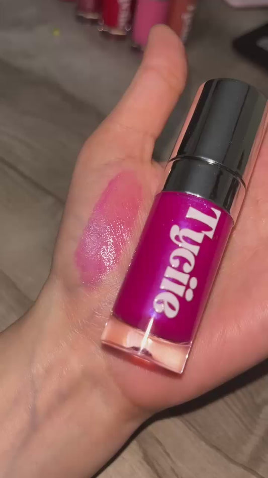Money Hydrating Lip Gloss 8ml